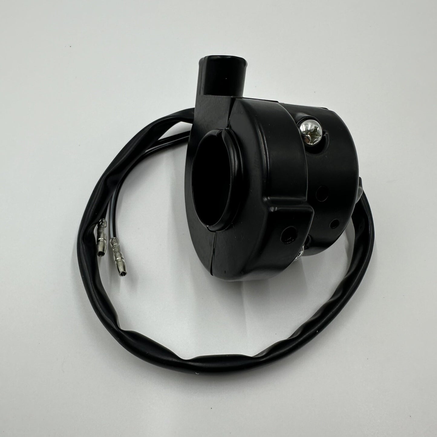 Yamaha DT100 DT125 DT175 DT250 DT400 Handle Switch RH