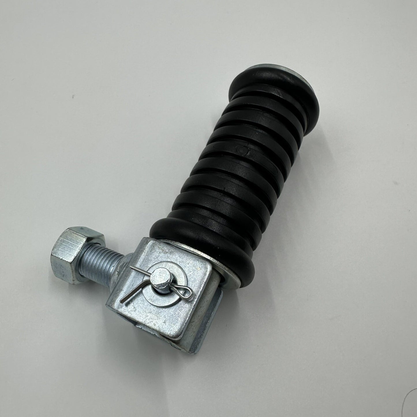 Yamaha DT100 DT125 DT175 DT250 DT400 Rear Foot Pegs Rests Pair