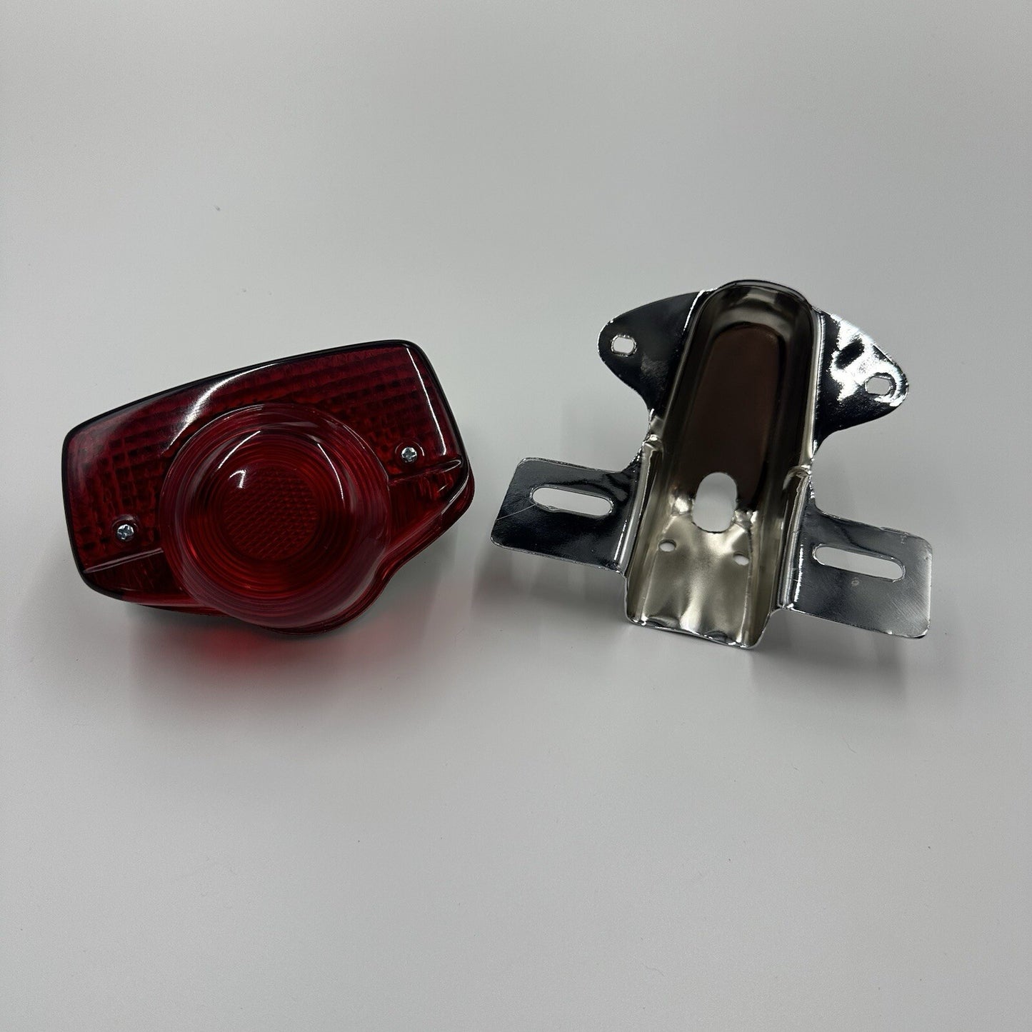 Honda CB100 CL100 CL100S CB125S CB125 S CL125S Tail Light Lamp & Bracket