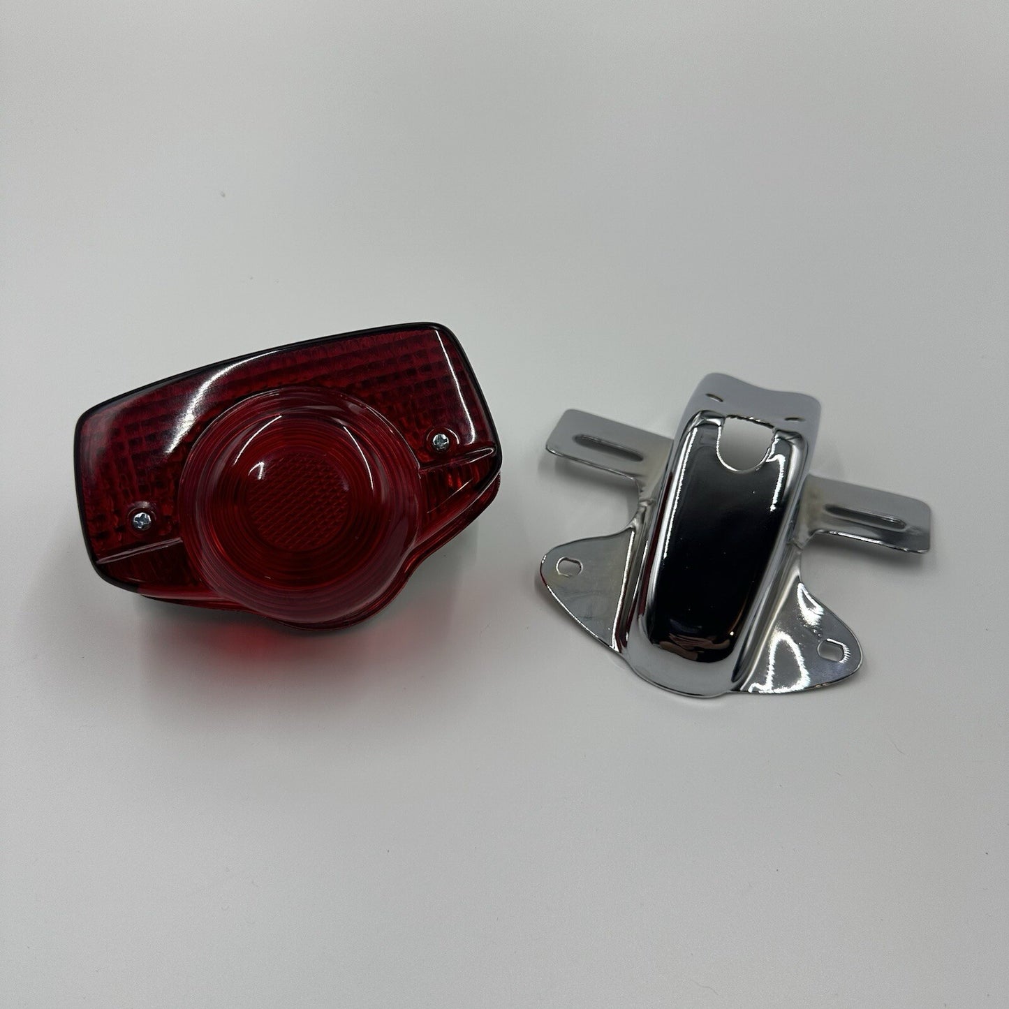 Honda CB100 CL100 CL100S CB125S CB125 S CL125S Tail Light Lamp & Bracket