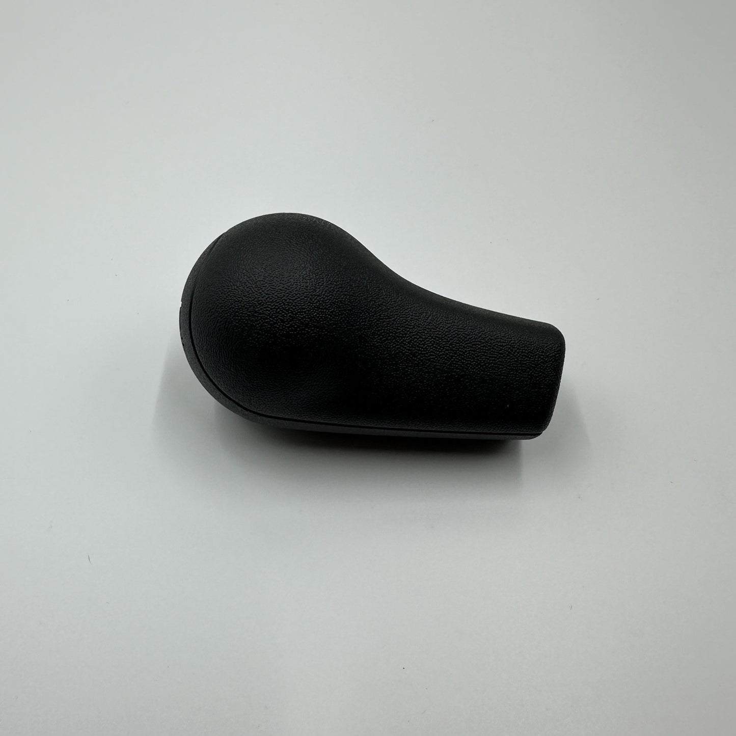 Nissan Navara D40 2006 - 2014 6 Speed Gear Knob - Black 32865-JYT80A