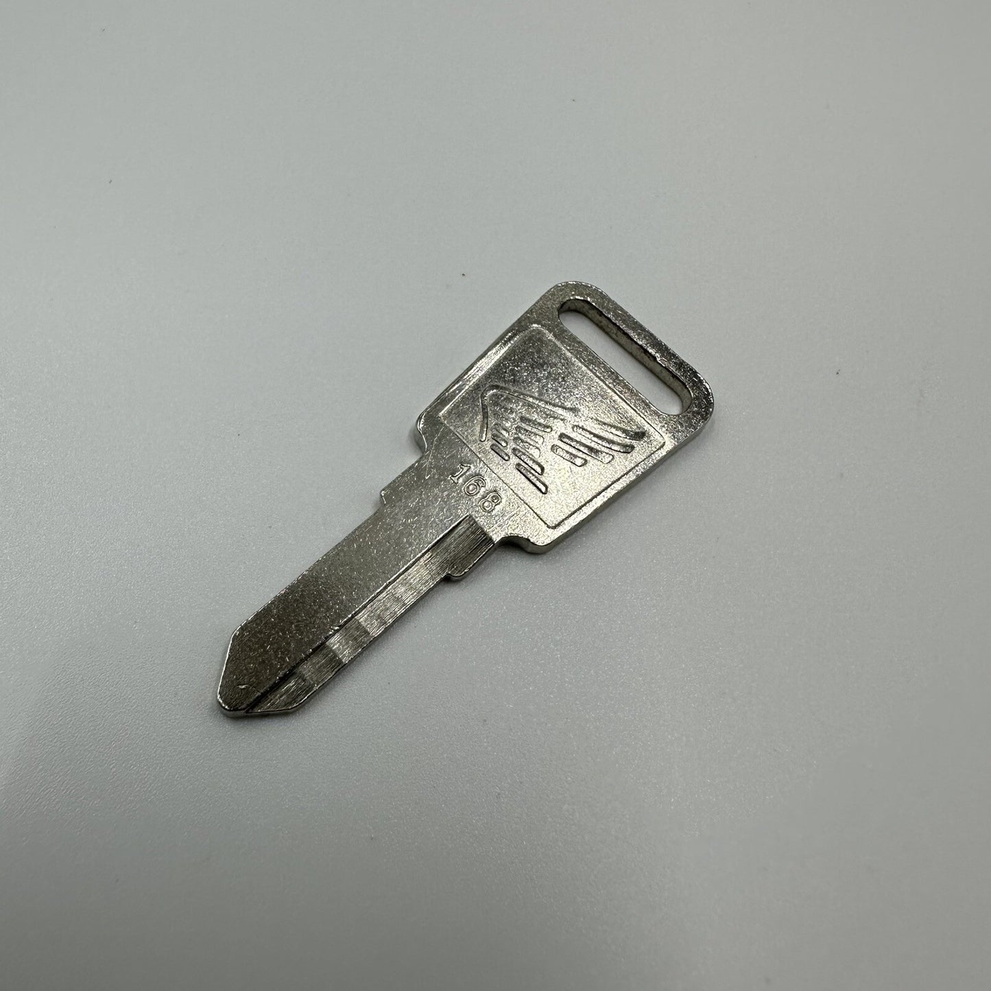 Honda  C100 C102 C70 C50 C65 S90 CL90 CB100 CB125S C110 CA100 C200 Blank Key