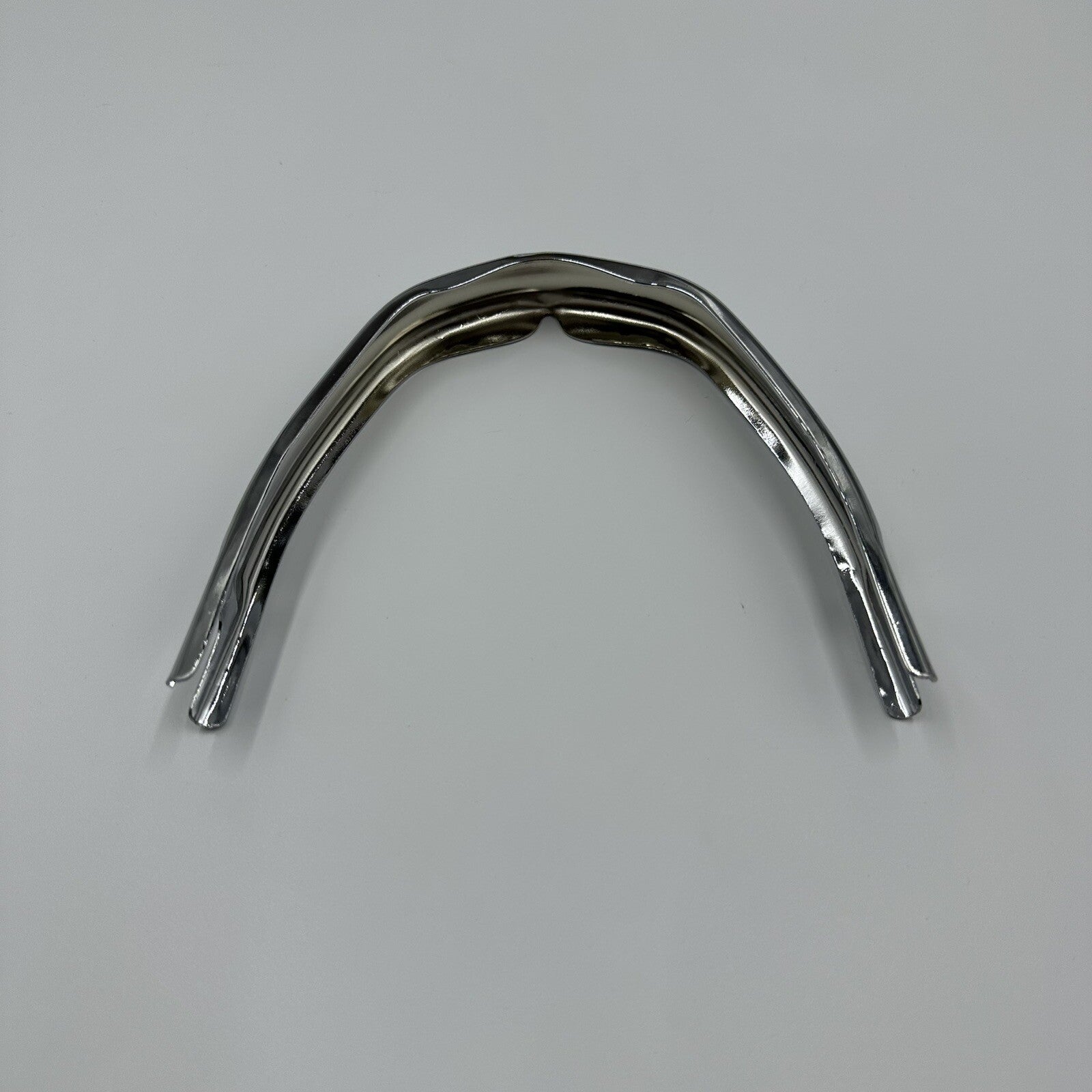 Fits Honda Front Leg Shield Metal Band Trim C50 C70 C90 Cub NEW